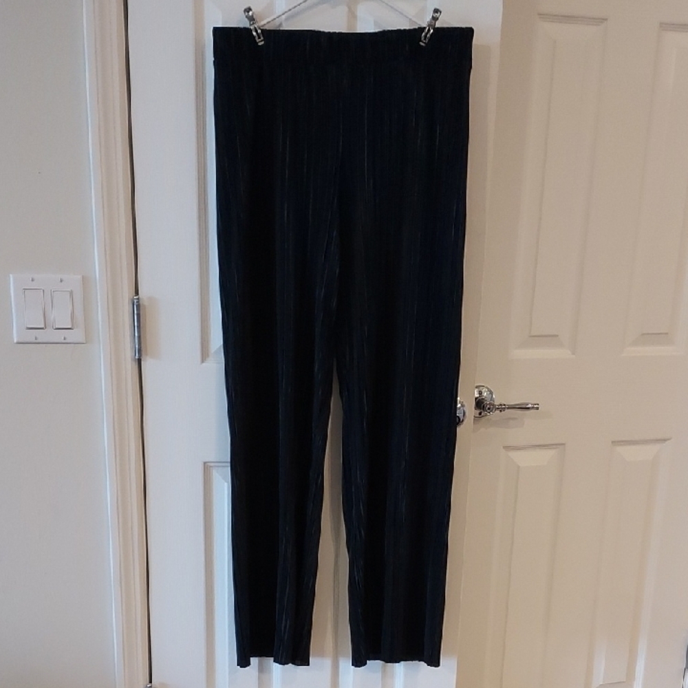 G by Giuliana Black Label Pleated Pants